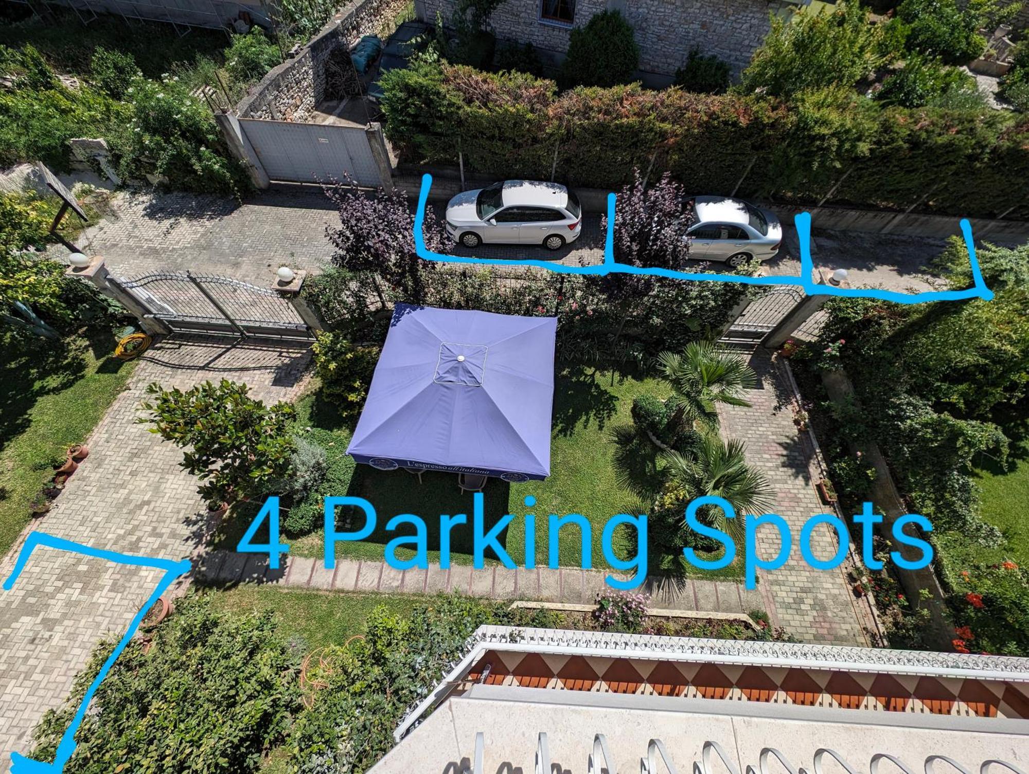 Villa With Garden And Veranda Berat Exterior photo